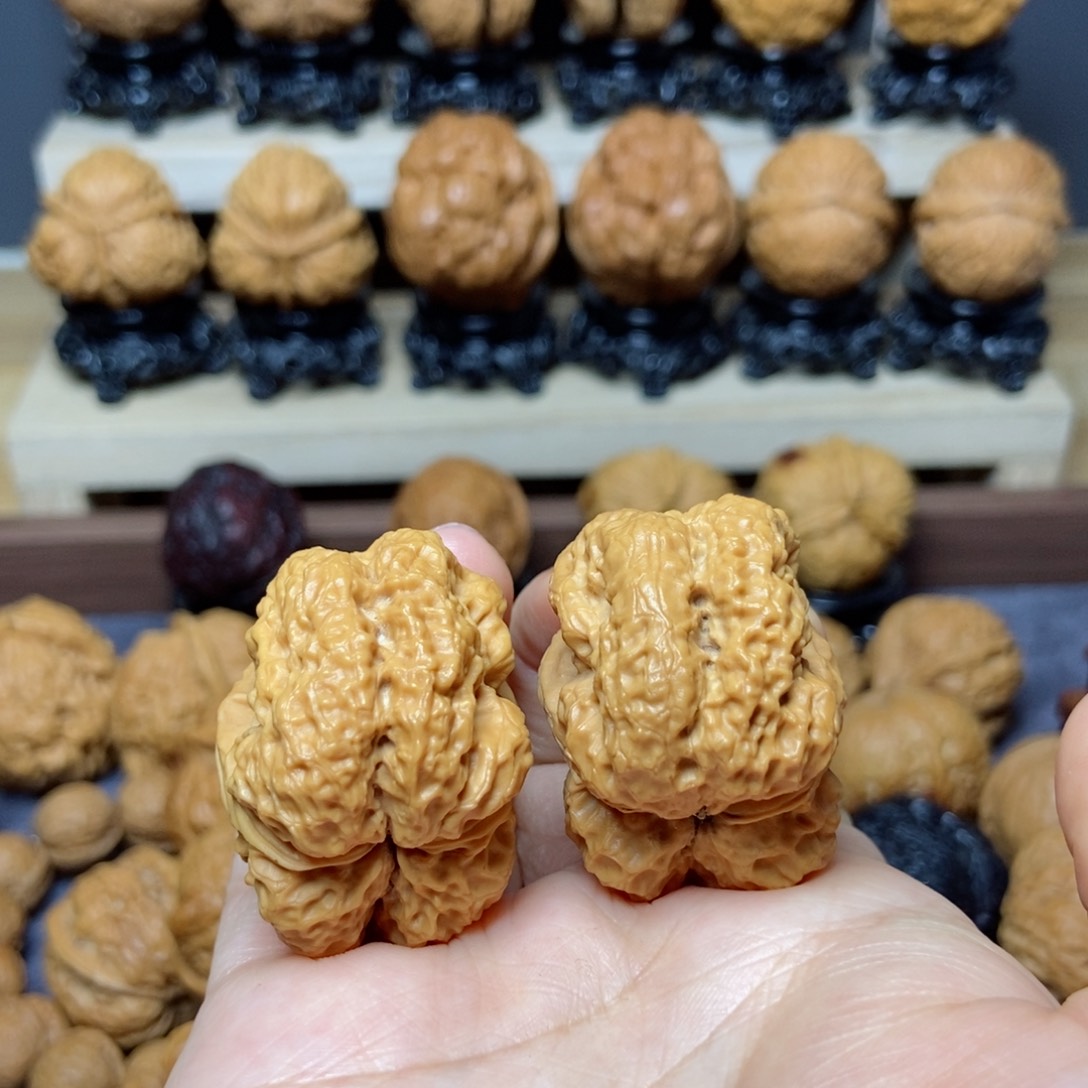 桃核把件我***儿4…………37mm