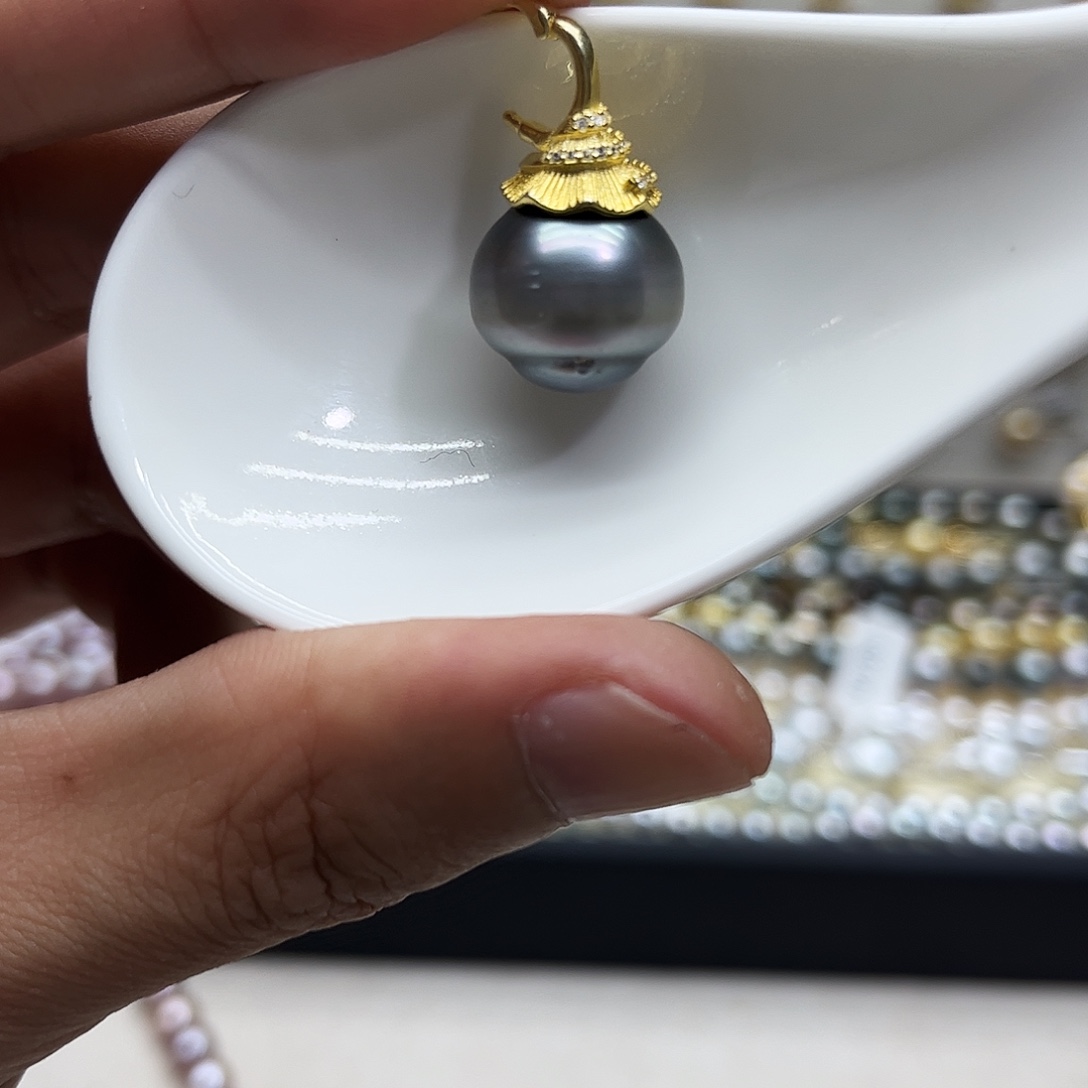 颈饰银S925镶嵌海水珍珠