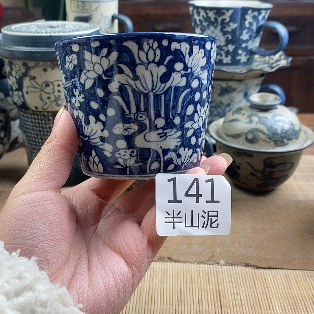 手工手绘青花陶瓷