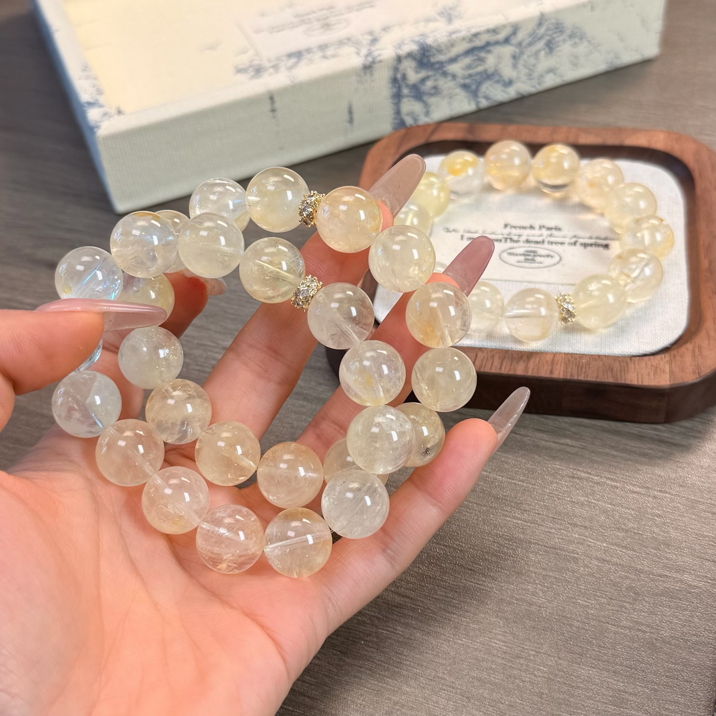 【冰糖雪梨】A153-黄胶花手串均有色差默认微瑕介意勿拍