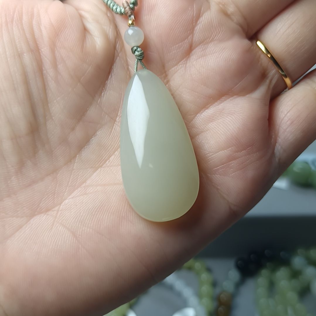 未镶嵌手链和田玉（糖玉）
