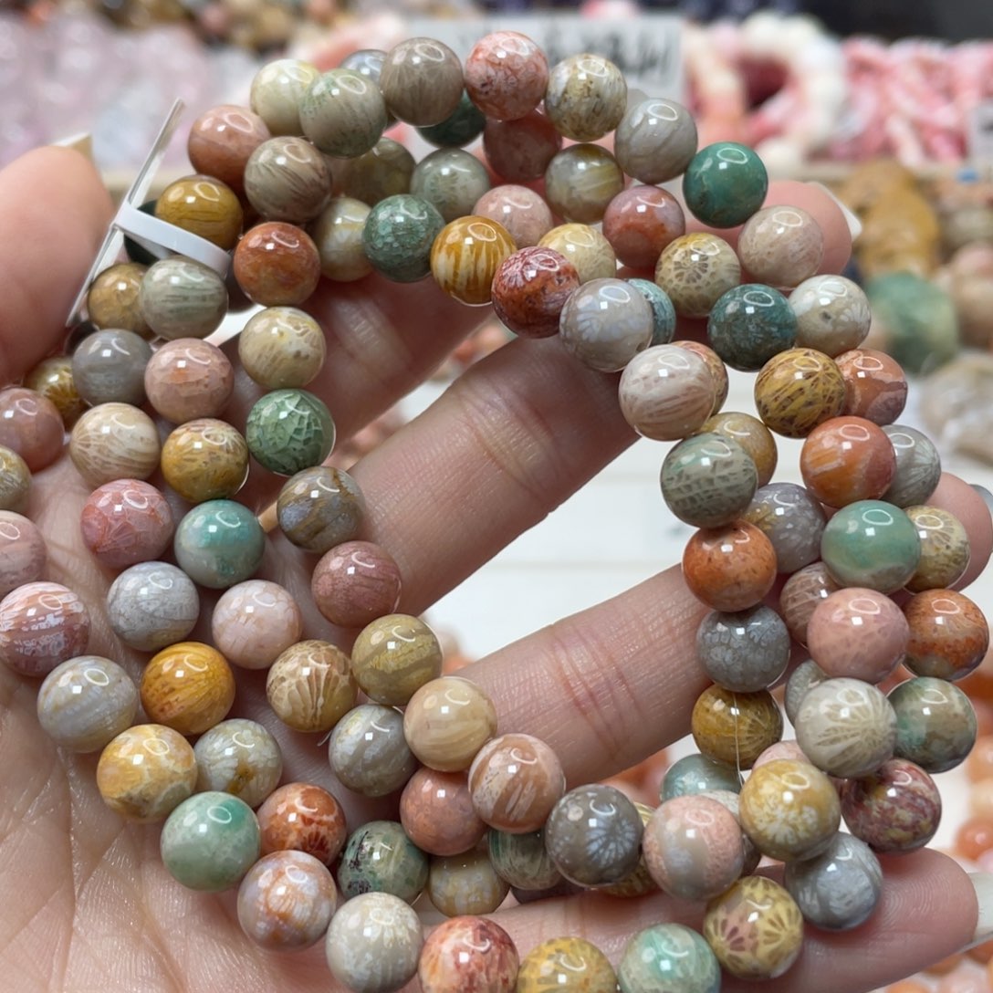 未镶嵌手链硅化玉刺*052