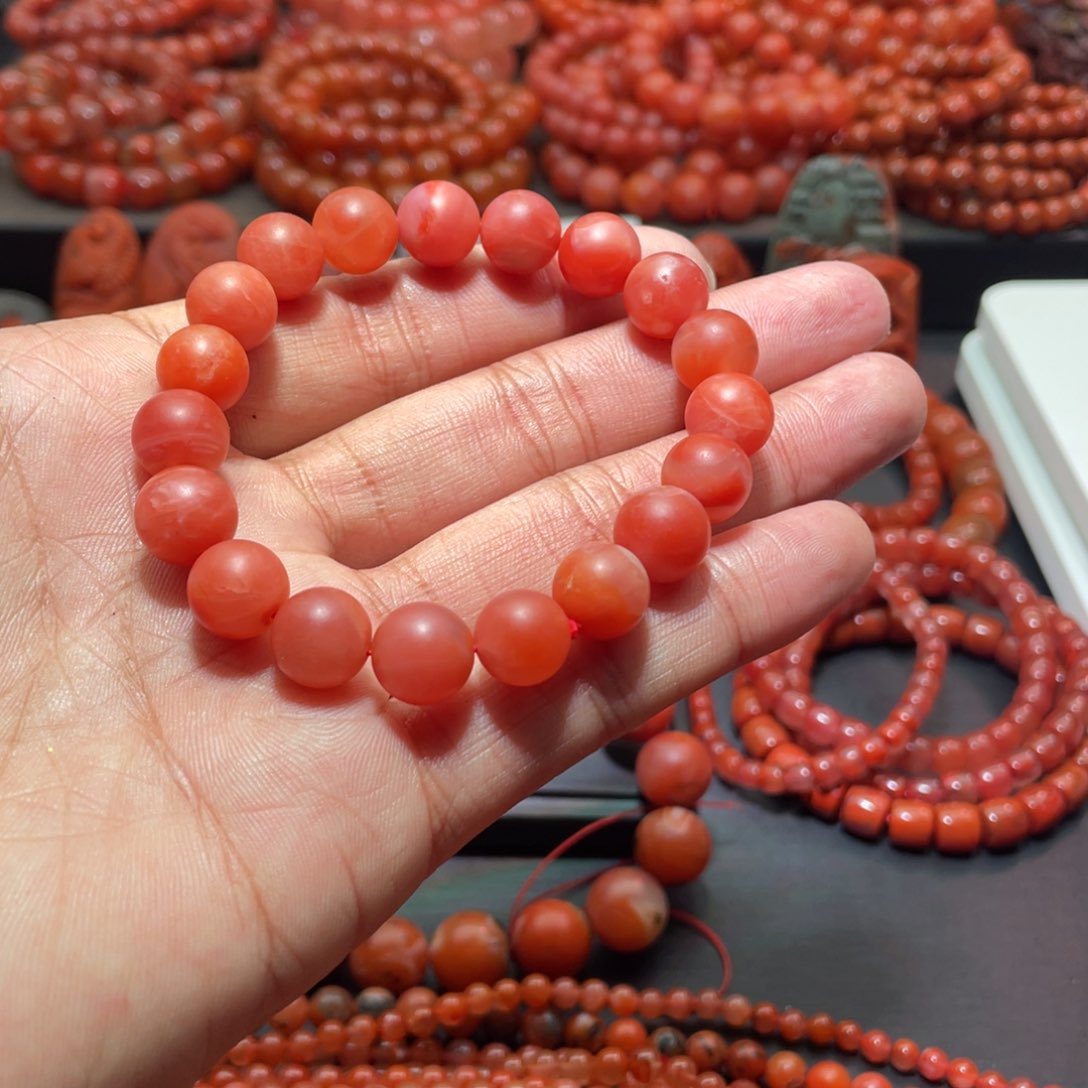 南红玛瑙手链未镶嵌