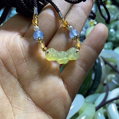 岫玉颈饰未镶嵌挂件