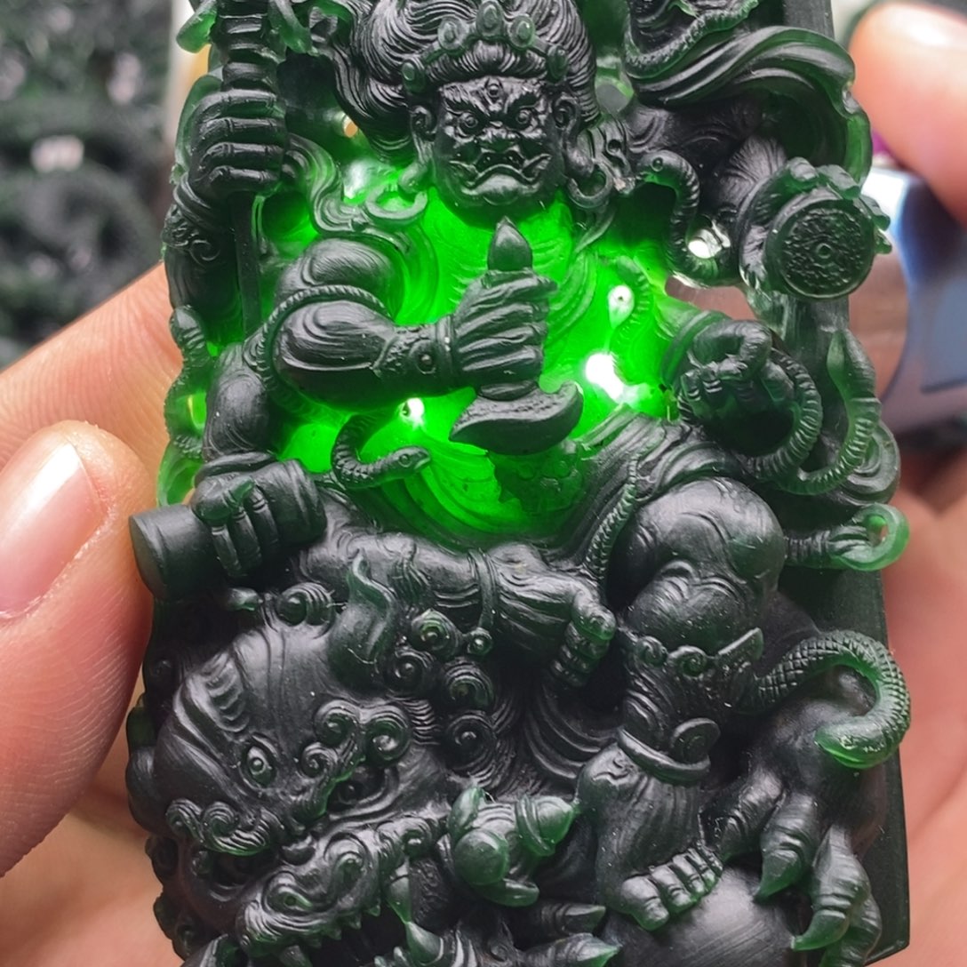 定制翡翠未镶嵌天然翡翠A货大黑天