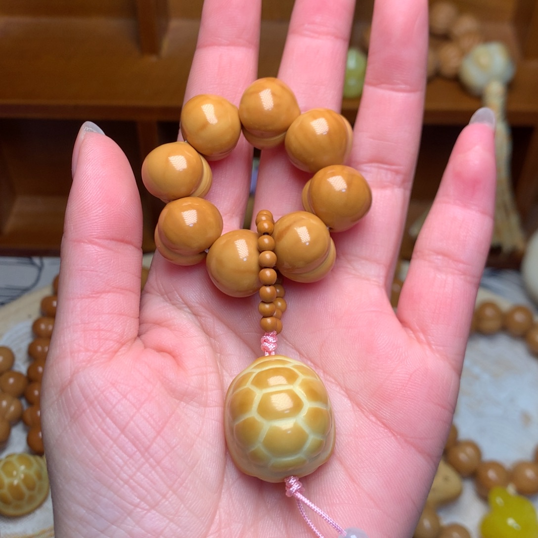 猴头核桃把件15高定屁桃手捻富甲