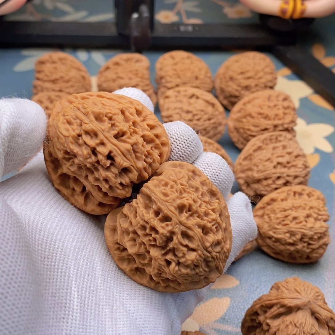 文玩核桃吊坠茶*诗文玩核桃