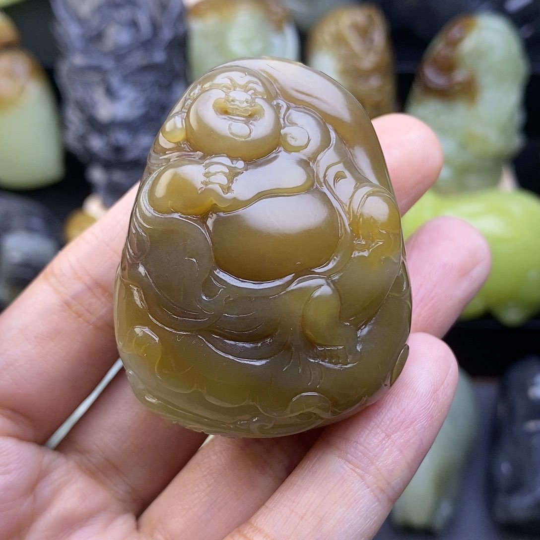 未镶嵌和田玉把件