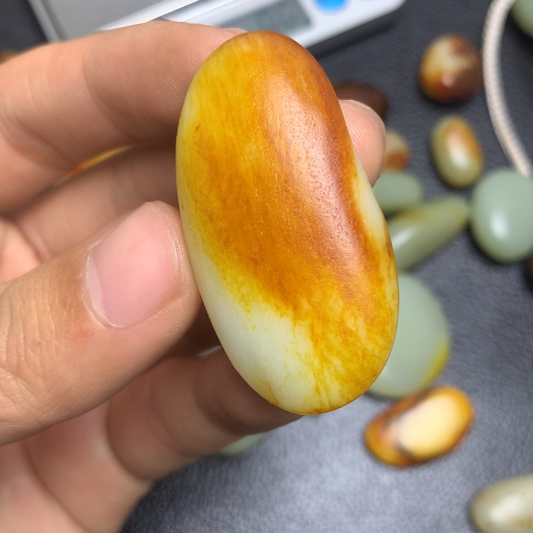 和田玉未镶嵌摆件