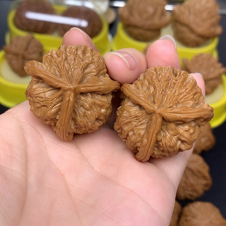 吊坠文玩核桃36三棱