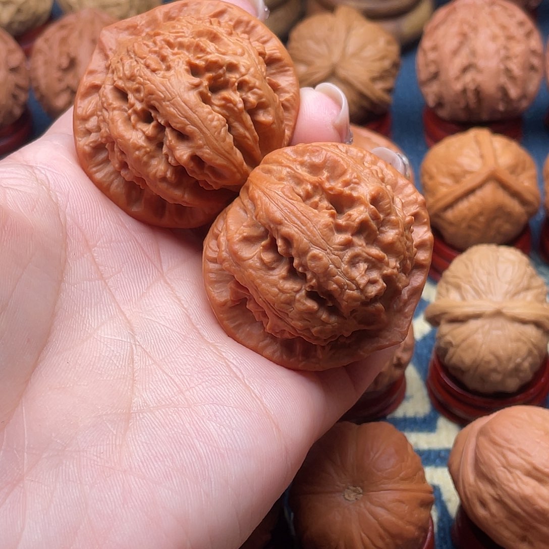 上***桃文玩核桃把件精品手捻