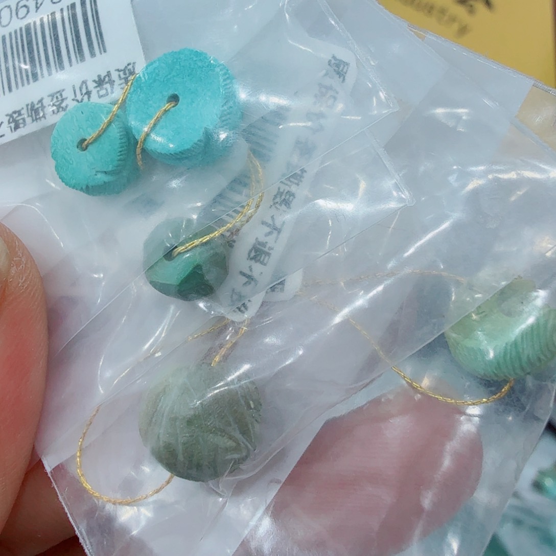 绿松石未镶嵌配饰