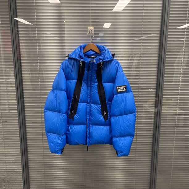 99新 BURBERRY/博柏利 蓝色拉链款连帽羽绒服 L码 #10162