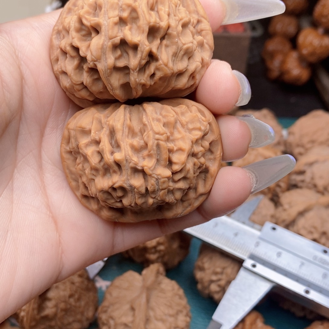 文玩核桃把件天地