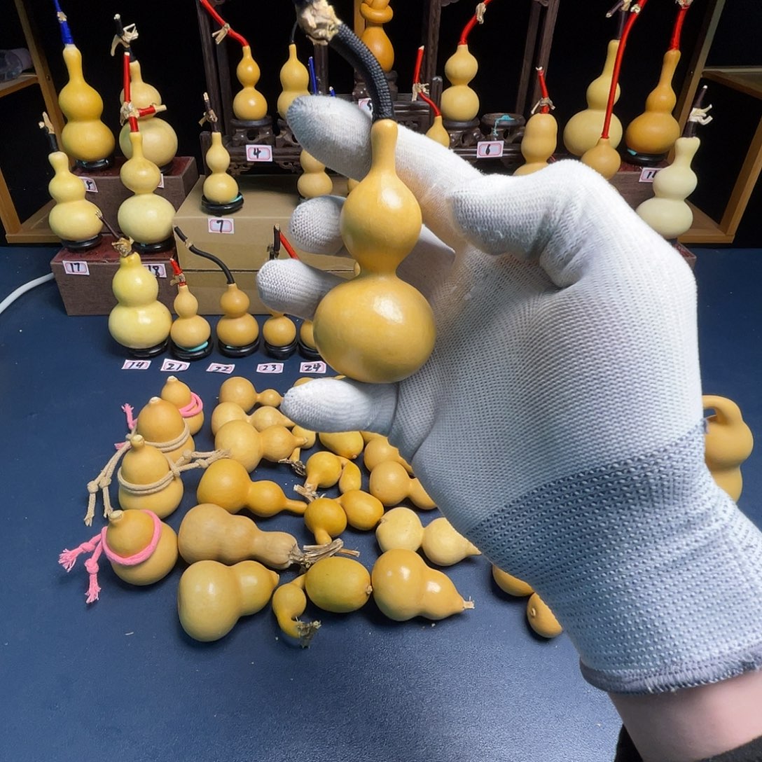 。***7大叶紫檀（黑酸枝木类）