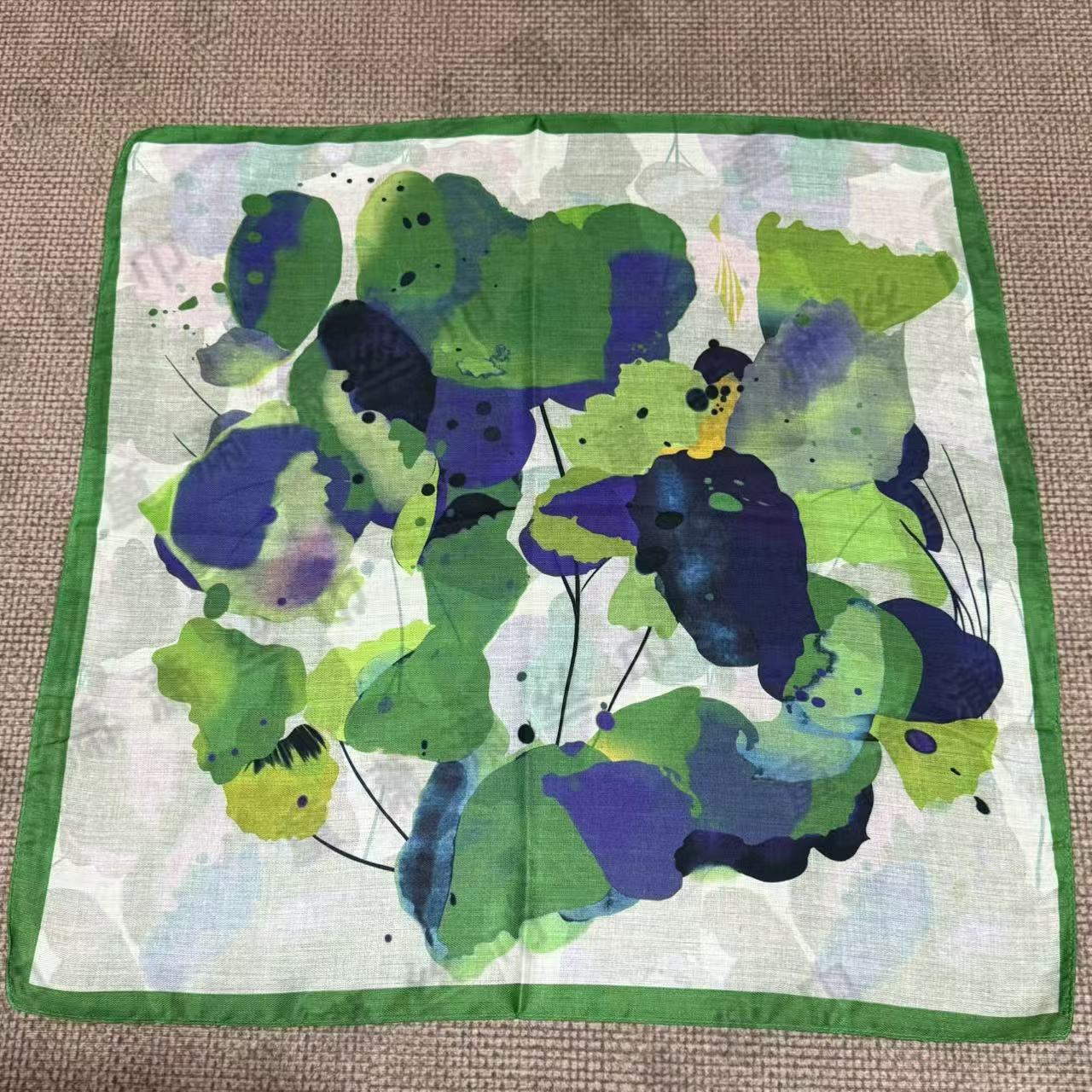 （绿色泼墨画）新款65*65左右小方巾