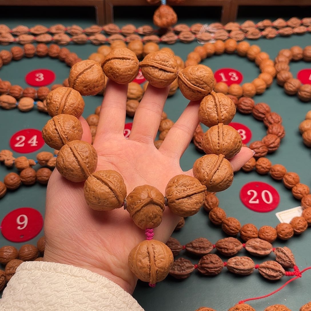 文玩核桃手串21尺寸佛肚
