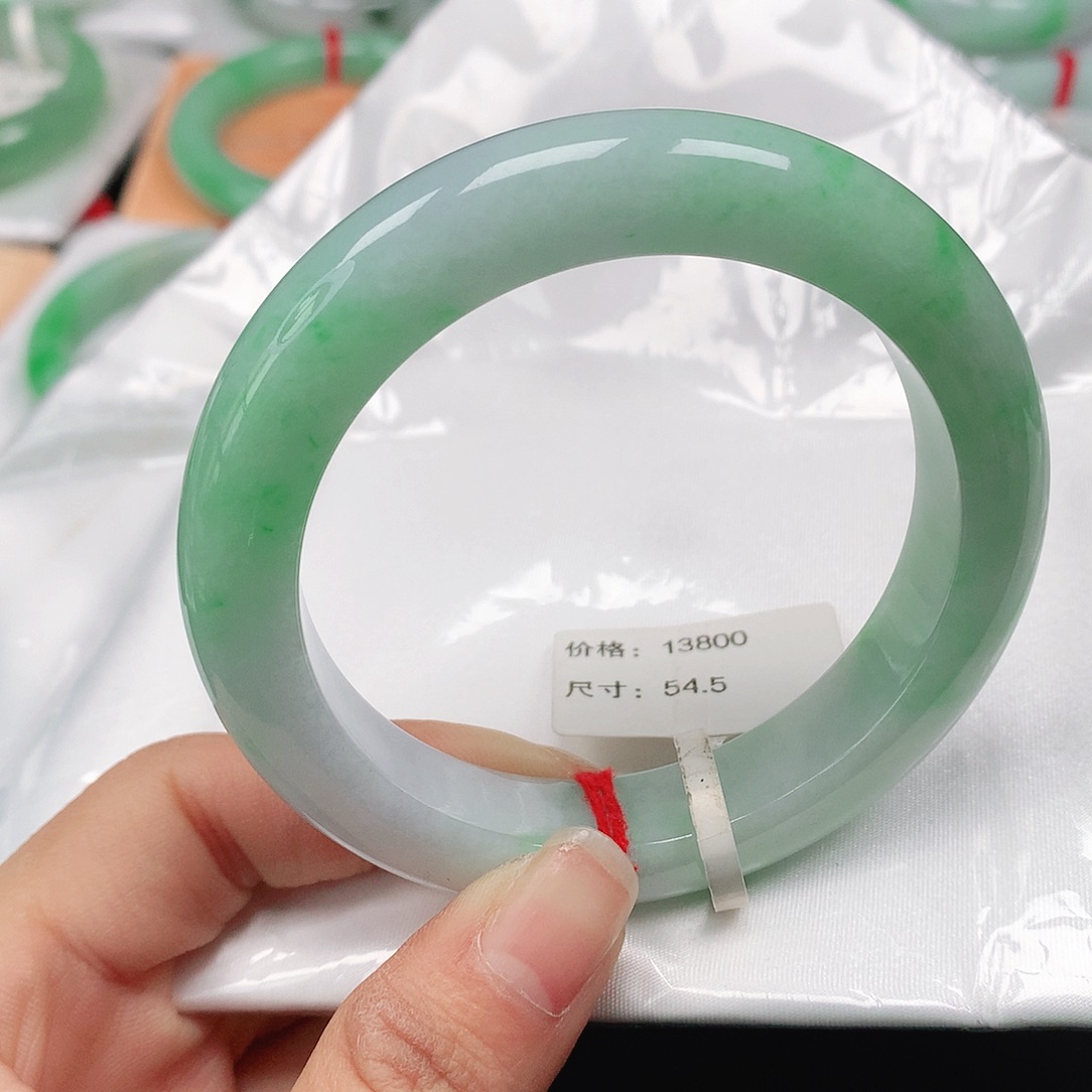 翡翠手镯未镶嵌天然翡翠手镯54.5