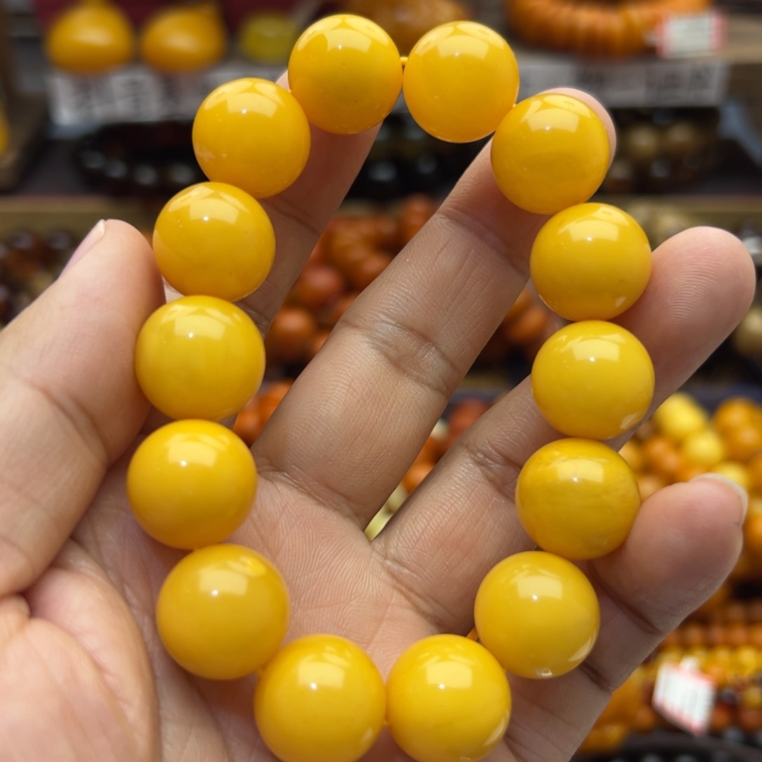 琥珀珠宝奇石未镶嵌