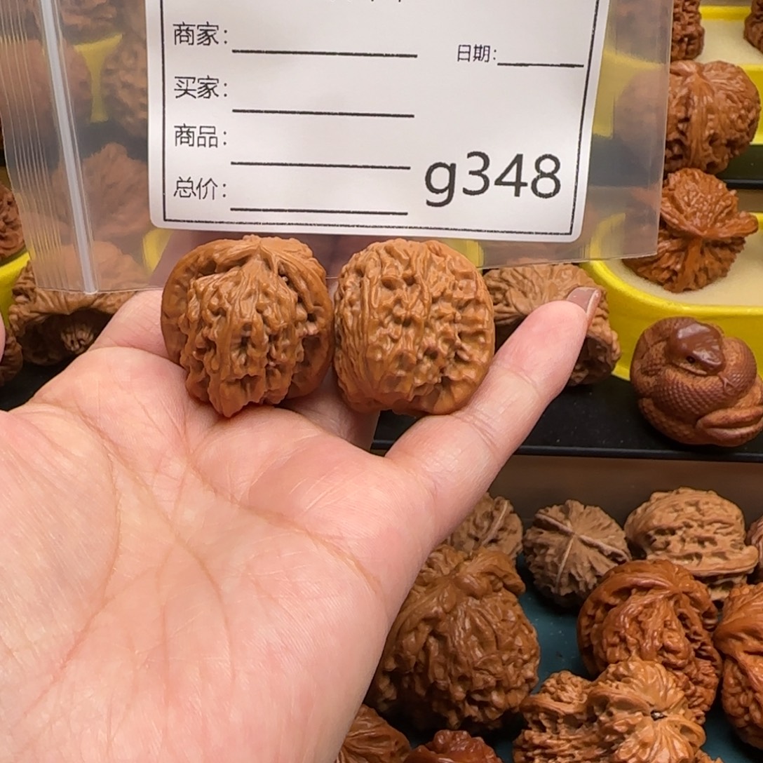 。***把件桃核文玩的好