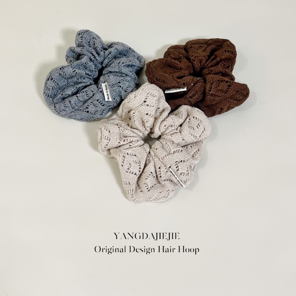 杨大姐推荐《镂空》韩国新品大肠复古针织简约休闲减龄时尚发圈