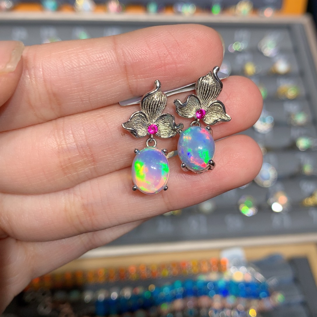 银S925镶嵌欧泊欧泊耳饰y