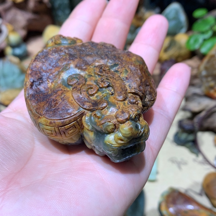 岫岩河磨玉（透闪石质玉）手把件未镶嵌