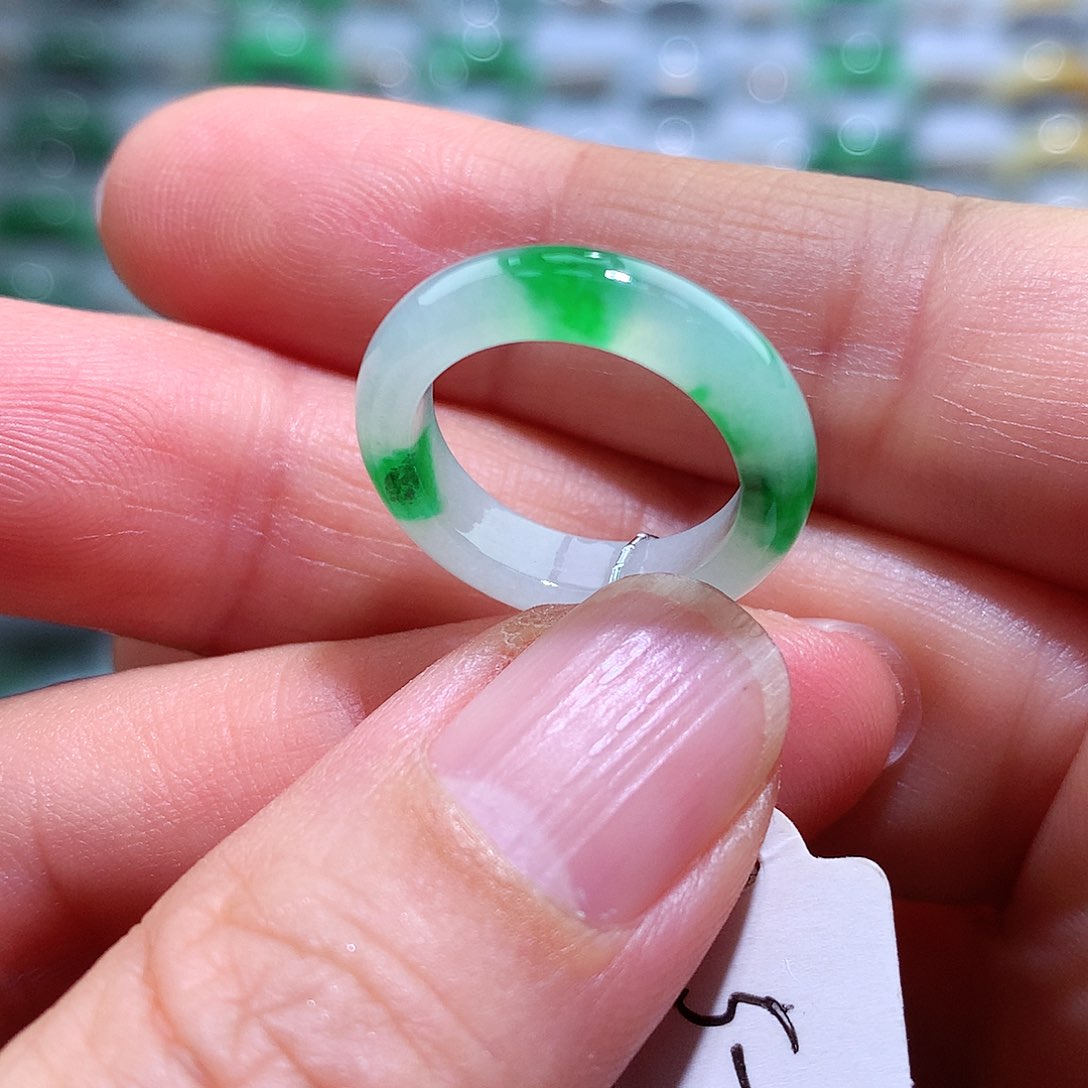 翡翠戒指未镶嵌5-6号