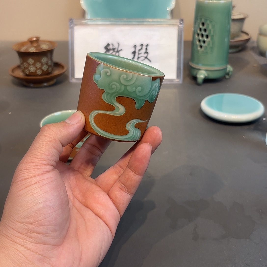 瓷片龙泉青瓷福利青瓷