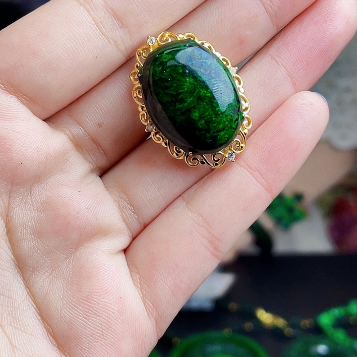 翡翠银S925镶嵌颈饰多样性