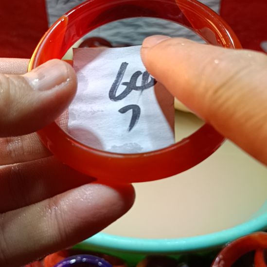 玛瑙/玉髓手镯未镶嵌