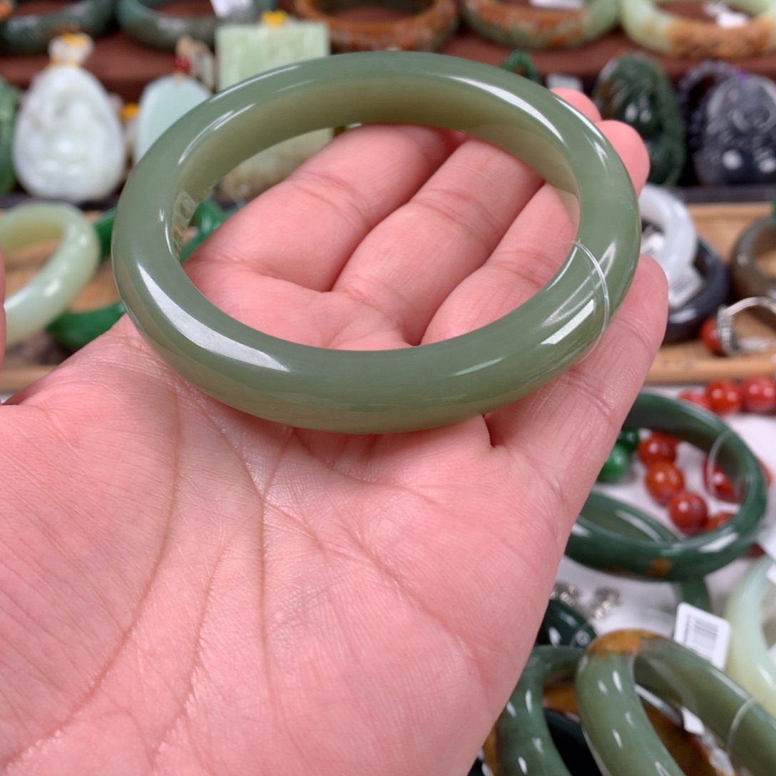 和田玉手镯未镶嵌61_62