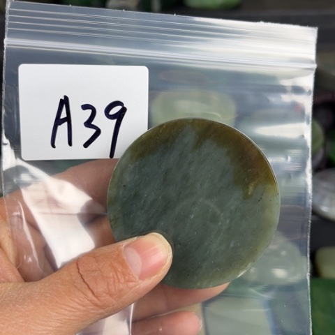 和田玉珠宝半成品未镶嵌