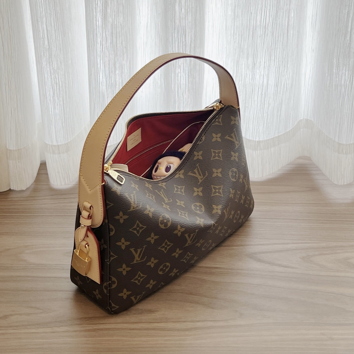 未使用 LouisVuitton/路易威登 Slouchy中号老花腋下Hobo 