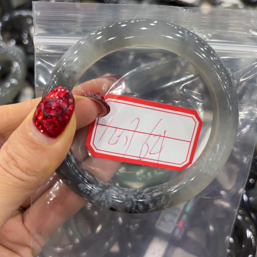 蛇纹石玉手镯未镶嵌?****?