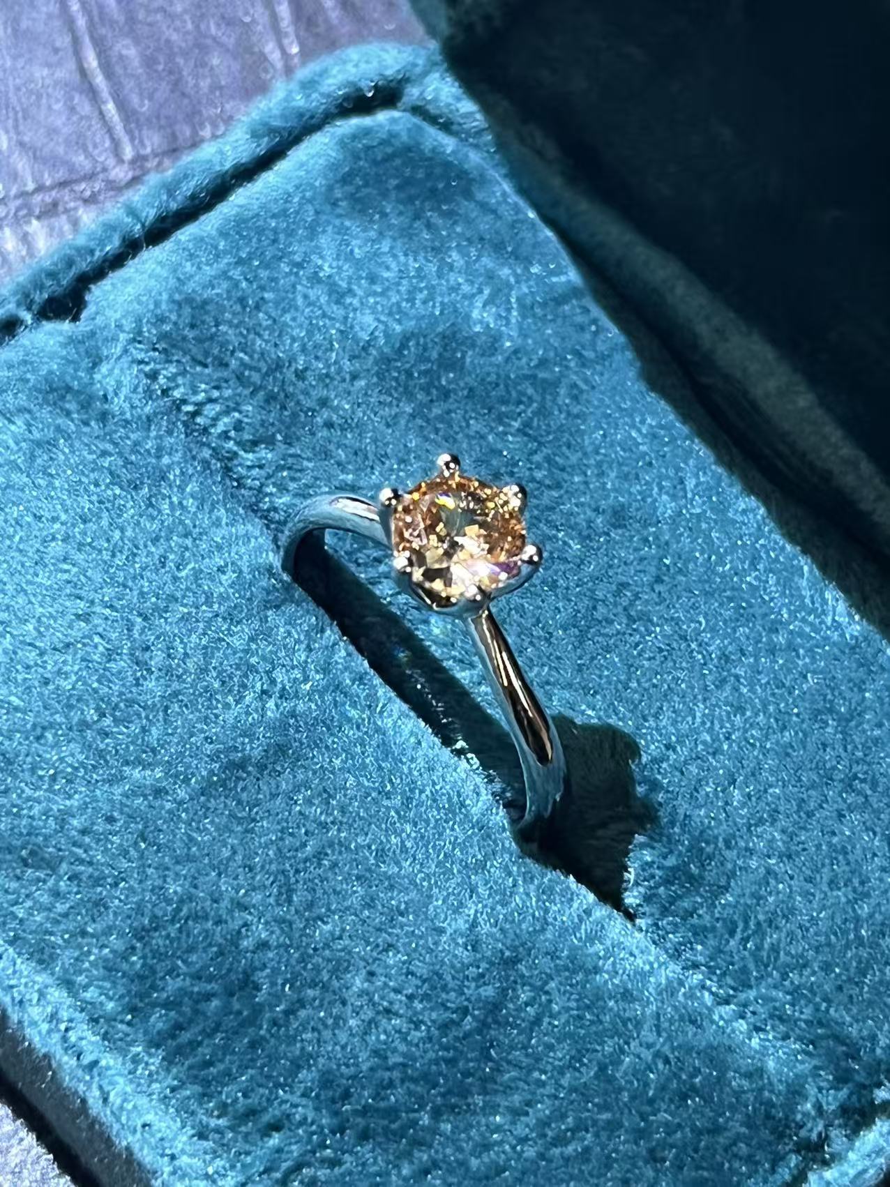 时尚轻奢饰品戒指XB1210507