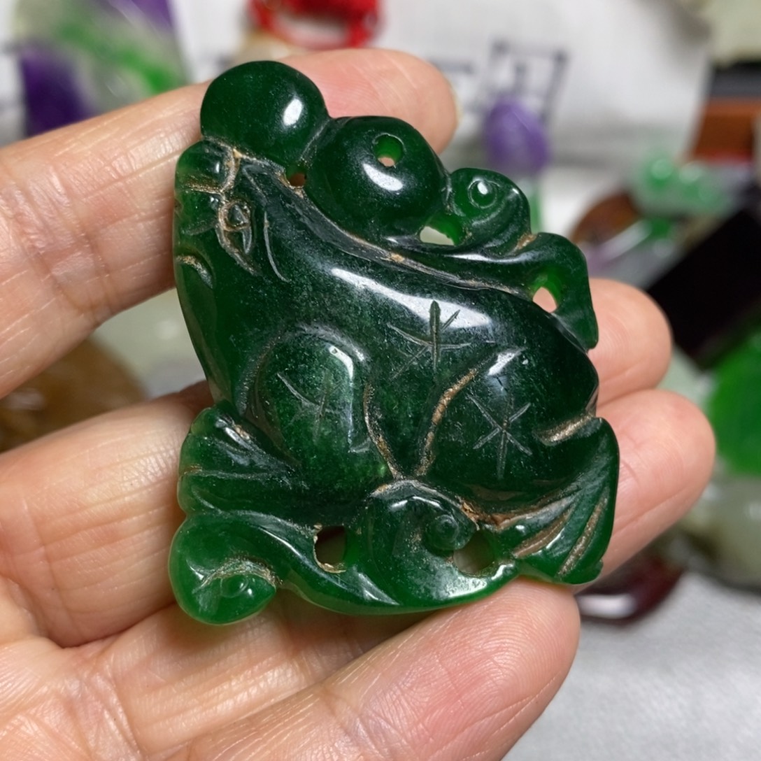 和田玉（糖玉）未镶嵌颈饰