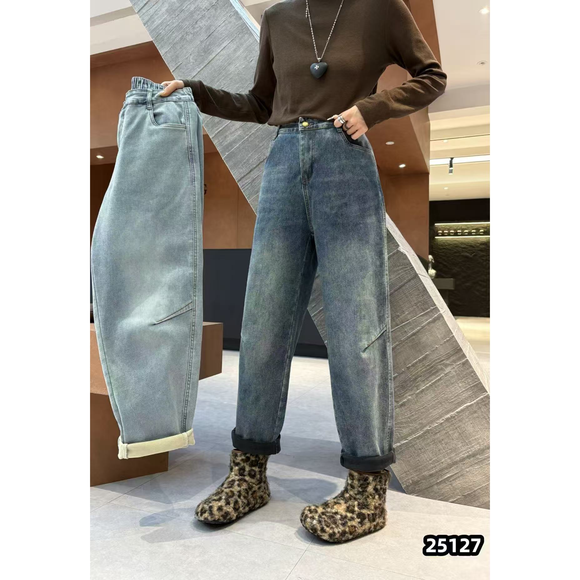 潮秀儿家大码冬季加绒显瘦软弹高腰耐磨牛仔老爹裤25127