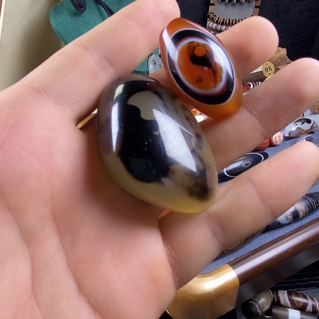 未镶嵌颈饰玛瑙/玉髓沉**金