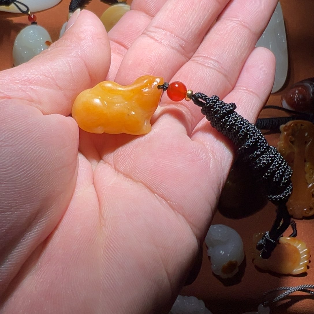 和田玉挂件未镶嵌