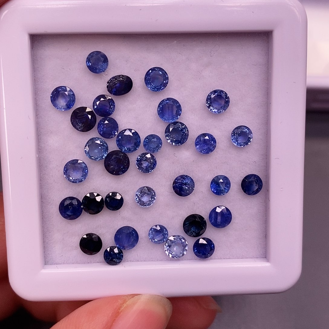 裸石蓝宝石220一克拉，仅供展示，挑好上定向
