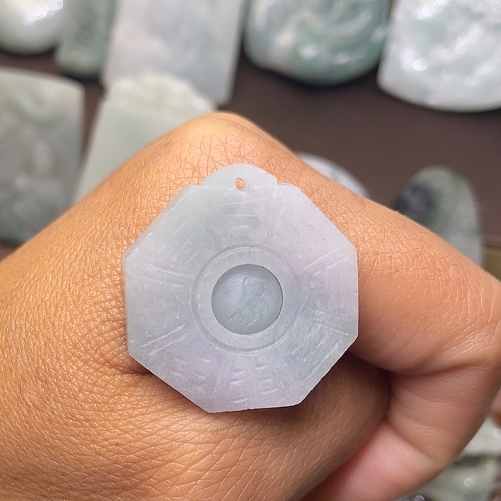 定制翡翠未镶嵌翡翠吊坠