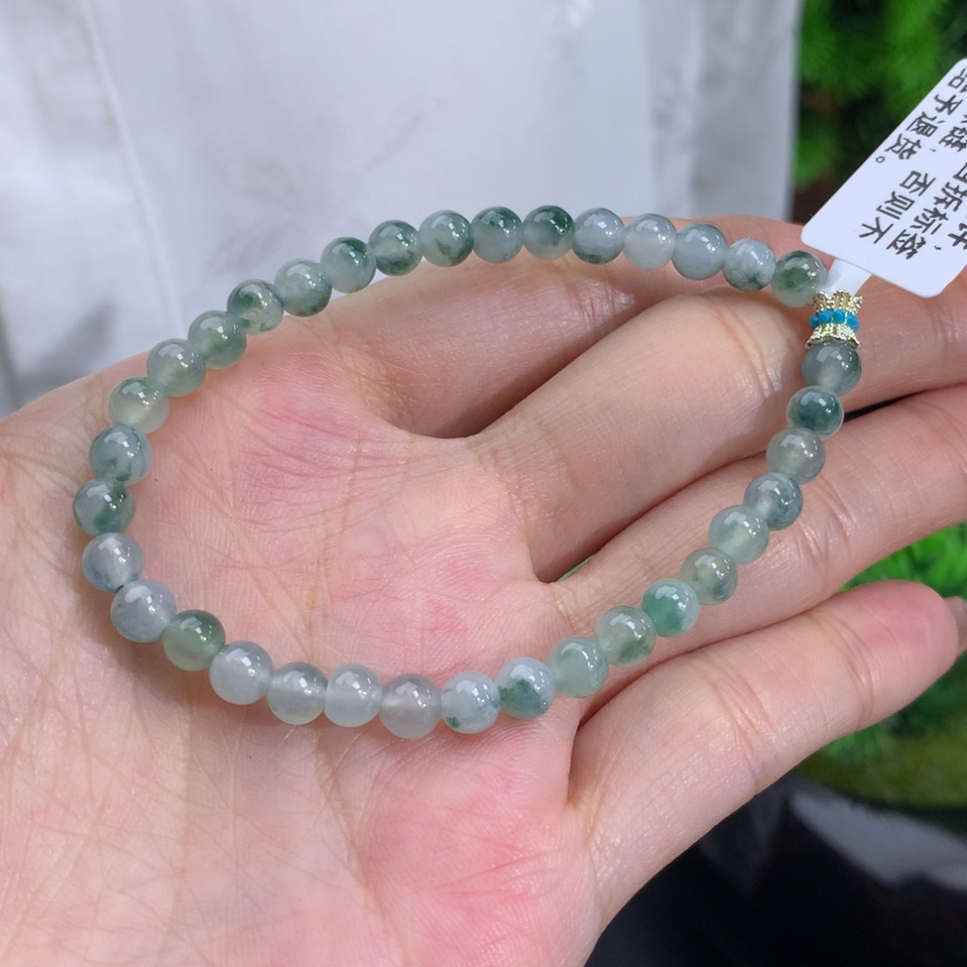 翡翠手链未镶嵌卡4.9冰胶飘花手串