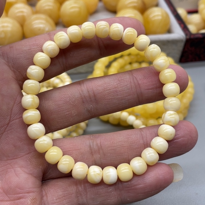 琥珀未镶嵌裸石手串