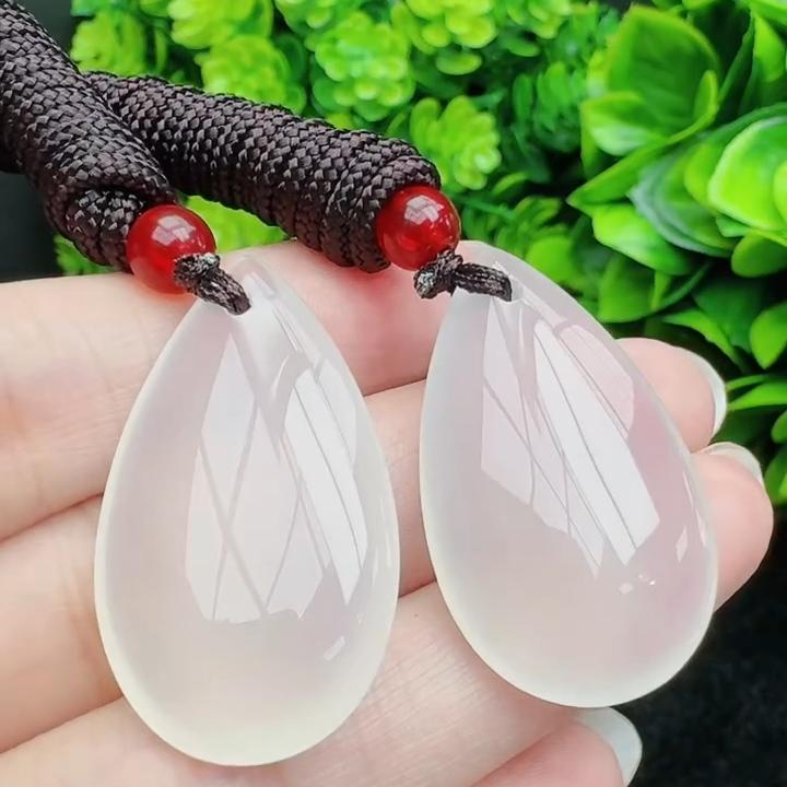 S7052【盛年珠宝】芙蓉冰玛瑙玉水滴吊坠-配绳-多样性发一件