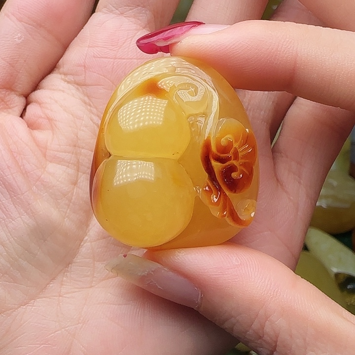 琥珀未镶嵌手链吊坠