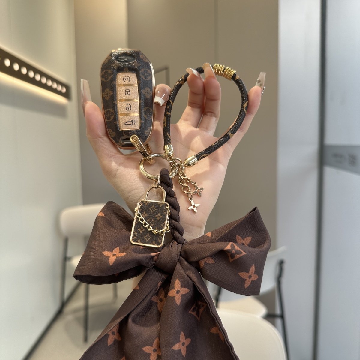 适用于英菲尼迪钥匙套新款Q50L/QX50/QX60/专用钥匙包壳高档男女