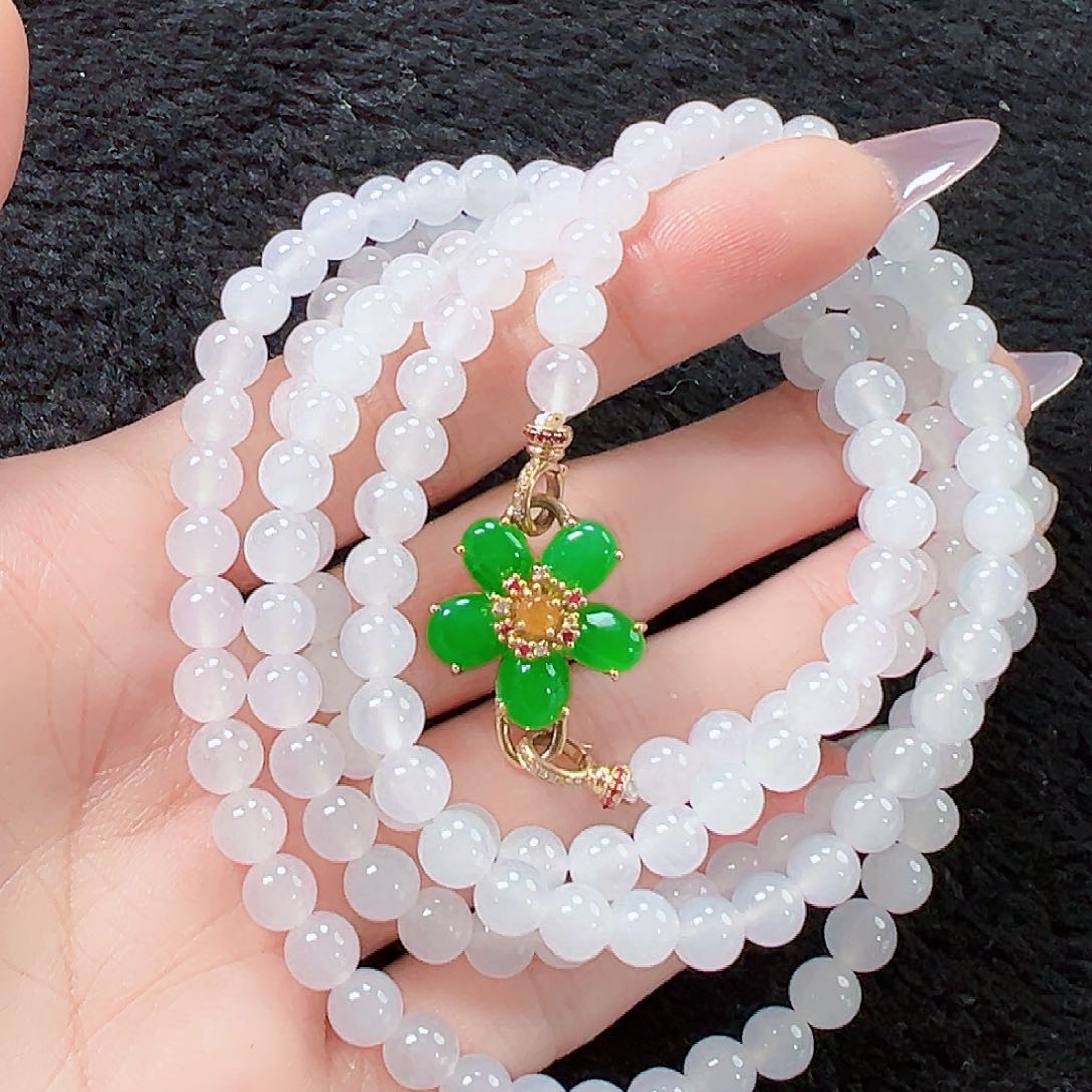 翡翠颈饰18K金镶嵌签收后24小时鉴赏期