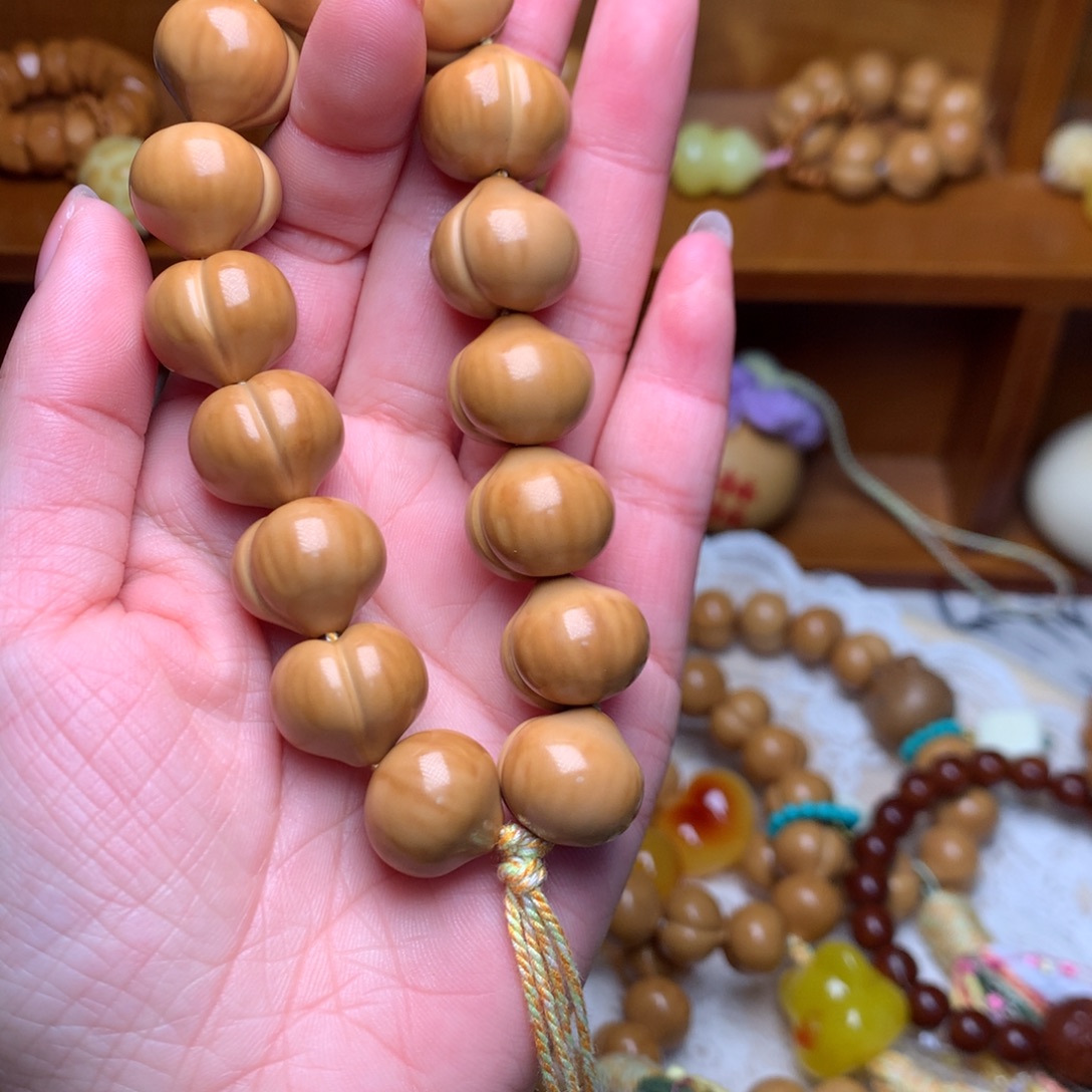 吊坠猴头核桃17高定屁桃手持