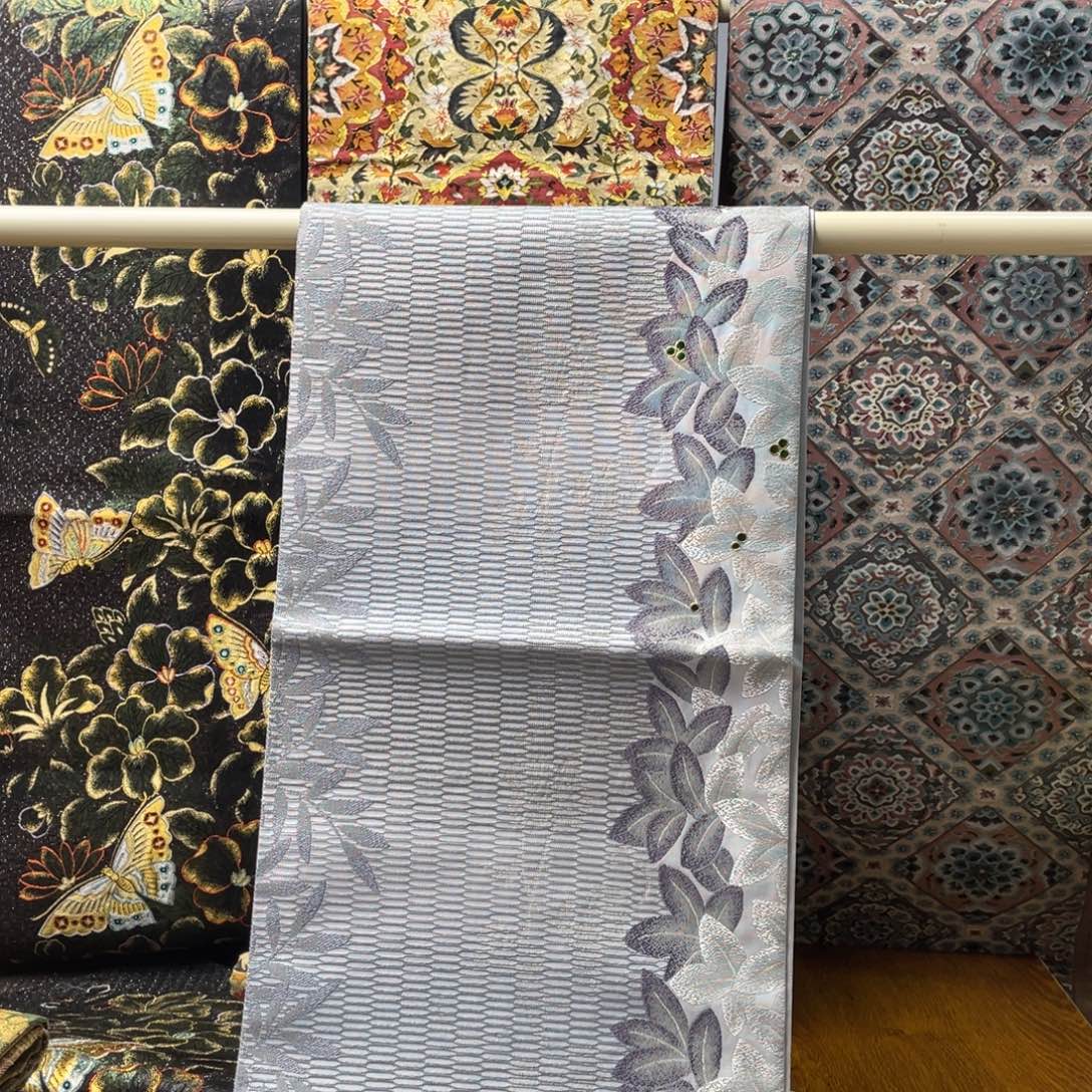 织绣嵌玉虫嵌玉虫